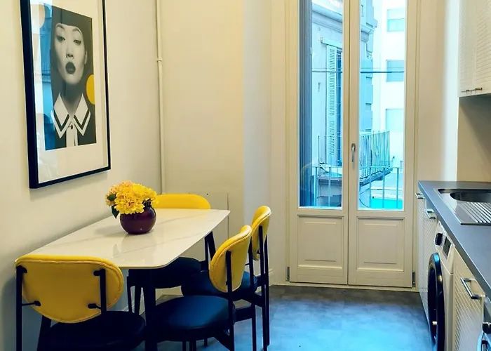 Citylife & Fiera With Ac, Wifi, Metro M1 And Airport Link Apartament